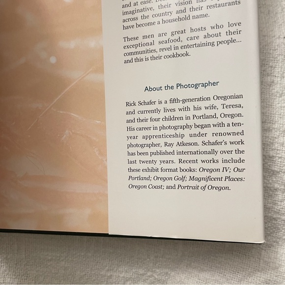 MCCORMICK & SCHMICKS SEAFOOD RESTAURANT COOKBOOK - Picture 9 of 13